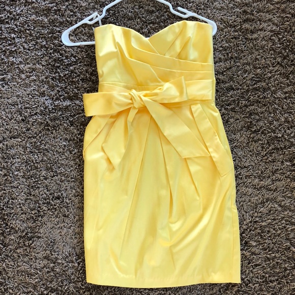 Yellow Cocktail Dress 💛🌟🌼 - Picture 1 of 1